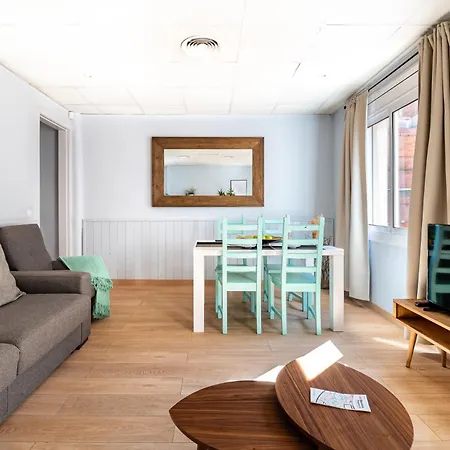 Apartment Flaugier Near Sagrada Familia Barcelona